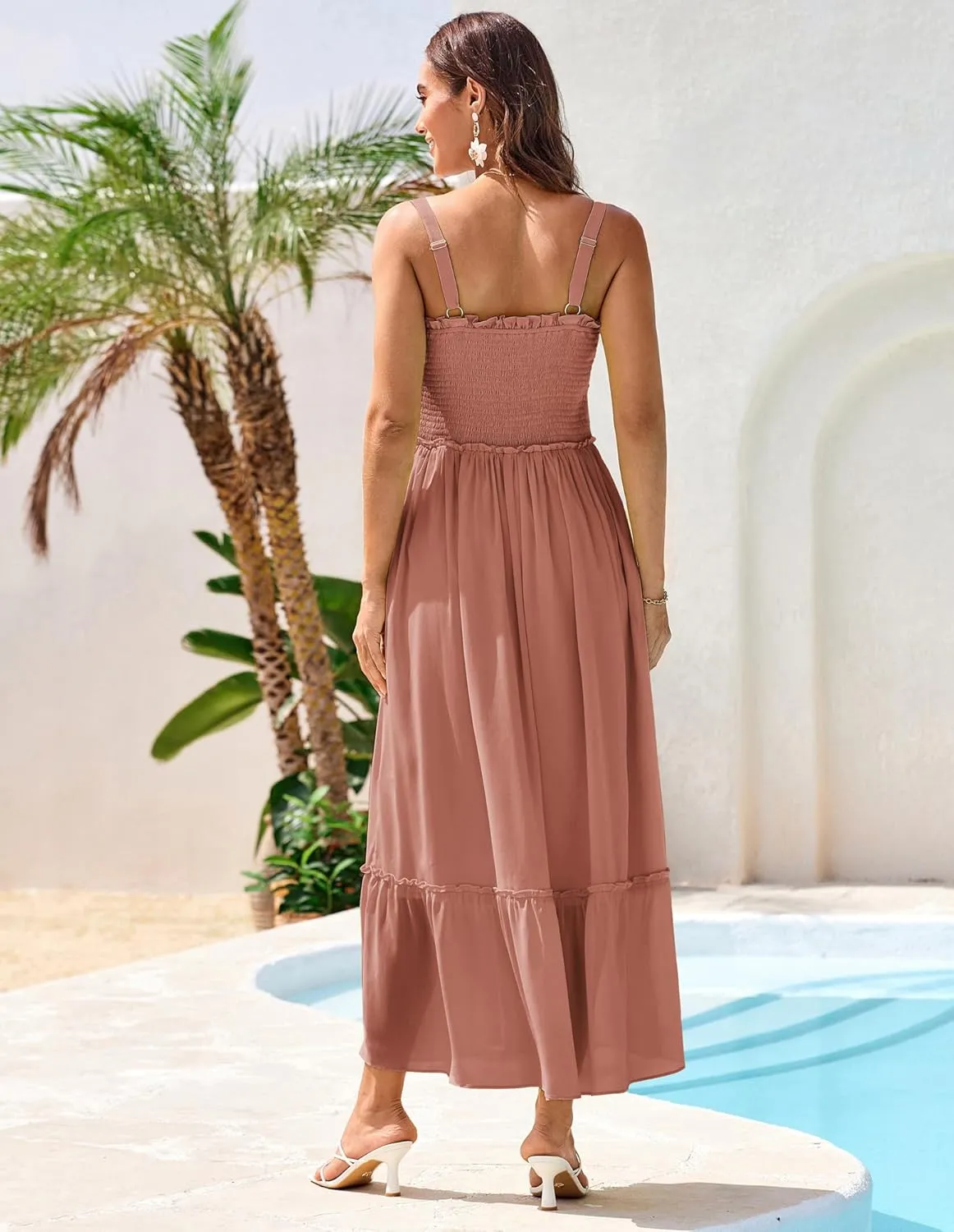 GRACE KARIN 2025 Womens Summer Flowy A-line Boho Dresses Spaghetti Strap Long Beach Sundress Smocked Maxi Dress with Pockets