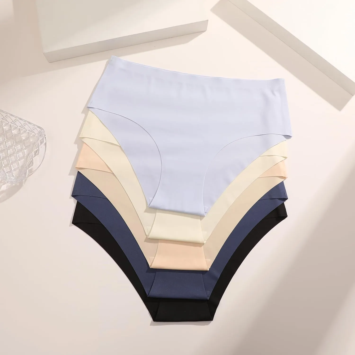 UNDER THE SEA Seamless Underwear for Women Mid Rise Brief Sexy No Show Bikini Panties Womens Cheeky 5 Pack XS-XL